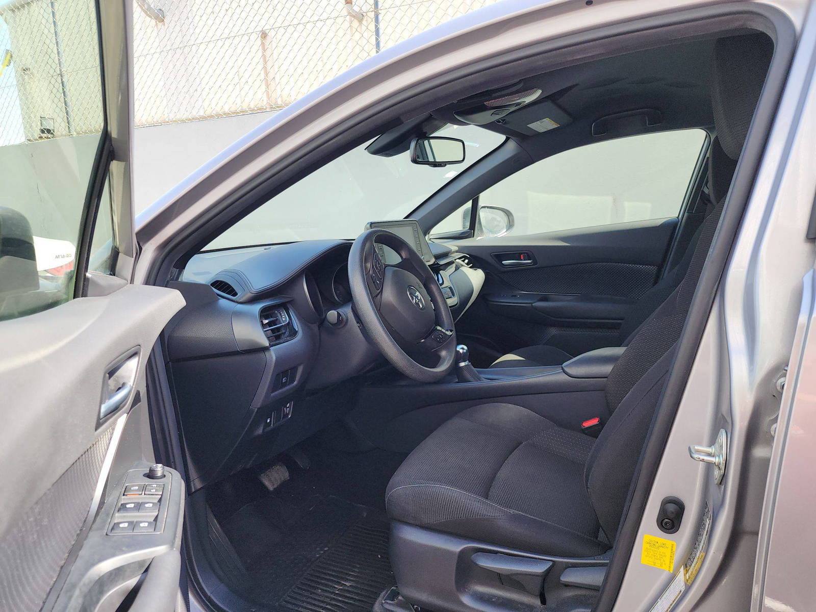 TOYOTA C-HR 2019 - Marhaba Auction Used Cars - Image 9