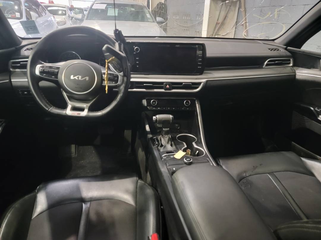2022 KIA K5 — 89241 KM — Lot 099938 — Main - Marhaba Auctions Used Cars - Image 7