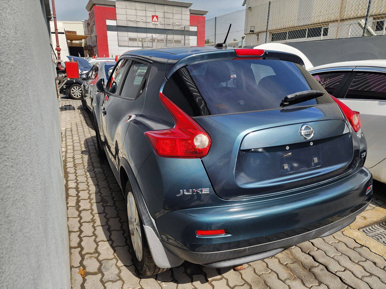 2011 NISSAN JUKE — 158547 Miles — Lot 009381 — Al Quoz - Marhaba Auctions Used Cars - Image 4