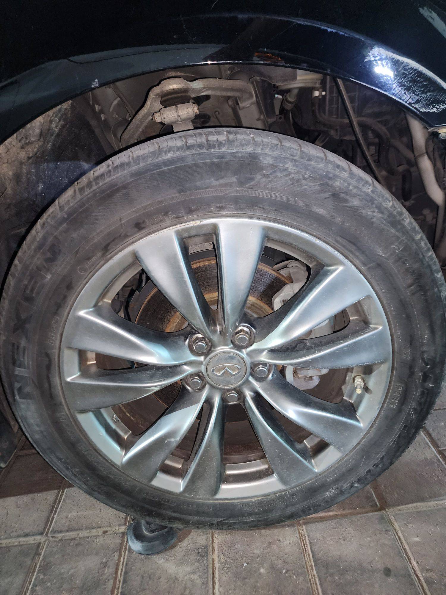 2015 INFINITI Q70 — 138440 KM — Lot M560083 - Marhaba Auctions Used Cars - Image 8