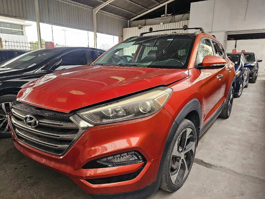 HYUNDAI TUCSON