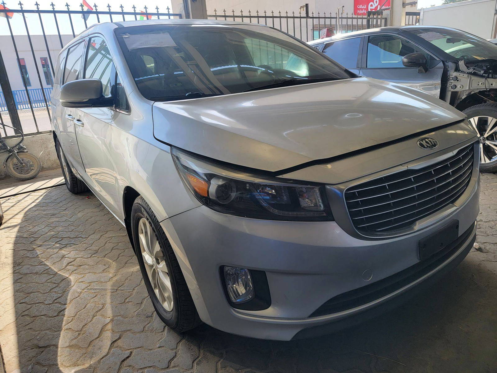 2015 KIA SEDONA — 206311 Miles — Lot F6029995 — Main - Marhaba Auctions Used Cars - Image 3