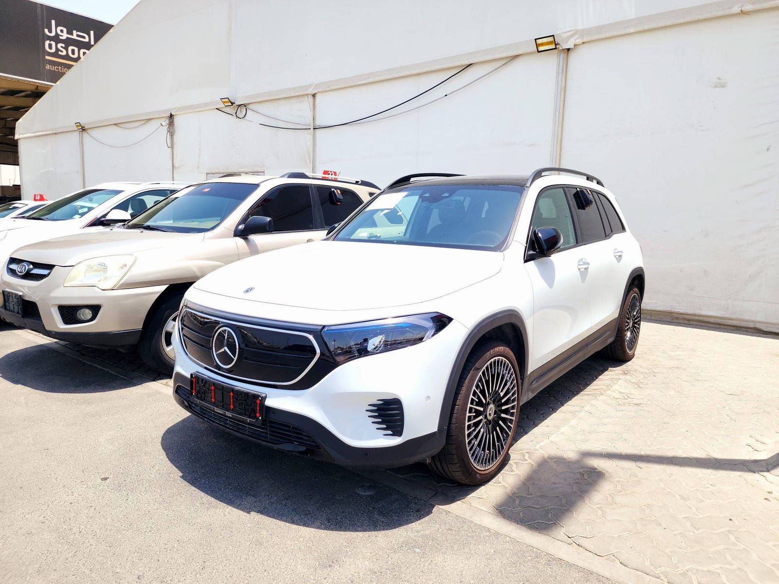 2024 MERCEDES BENZ EQB 350 — 16840 KM — Lot M1CB9RN059748 — Souq - Marhaba Auctions Used Cars - Image 5