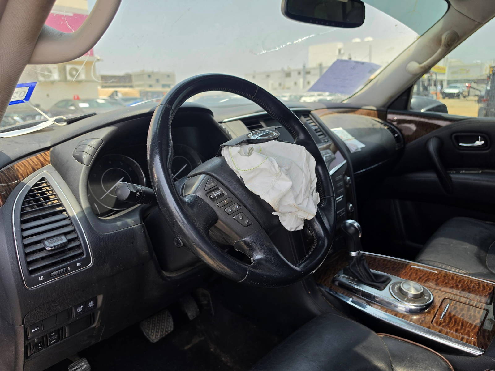 2019 NISSAN ARMADA — 226834 Miles — Lot 92282575 - Marhaba Auctions Used Cars - Image 10