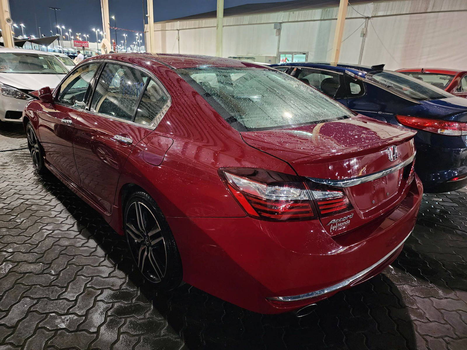 2017 HONDA ACCORD — 160543 KM — Lot 811873 - Marhaba Auctions Used Cars - Image 3