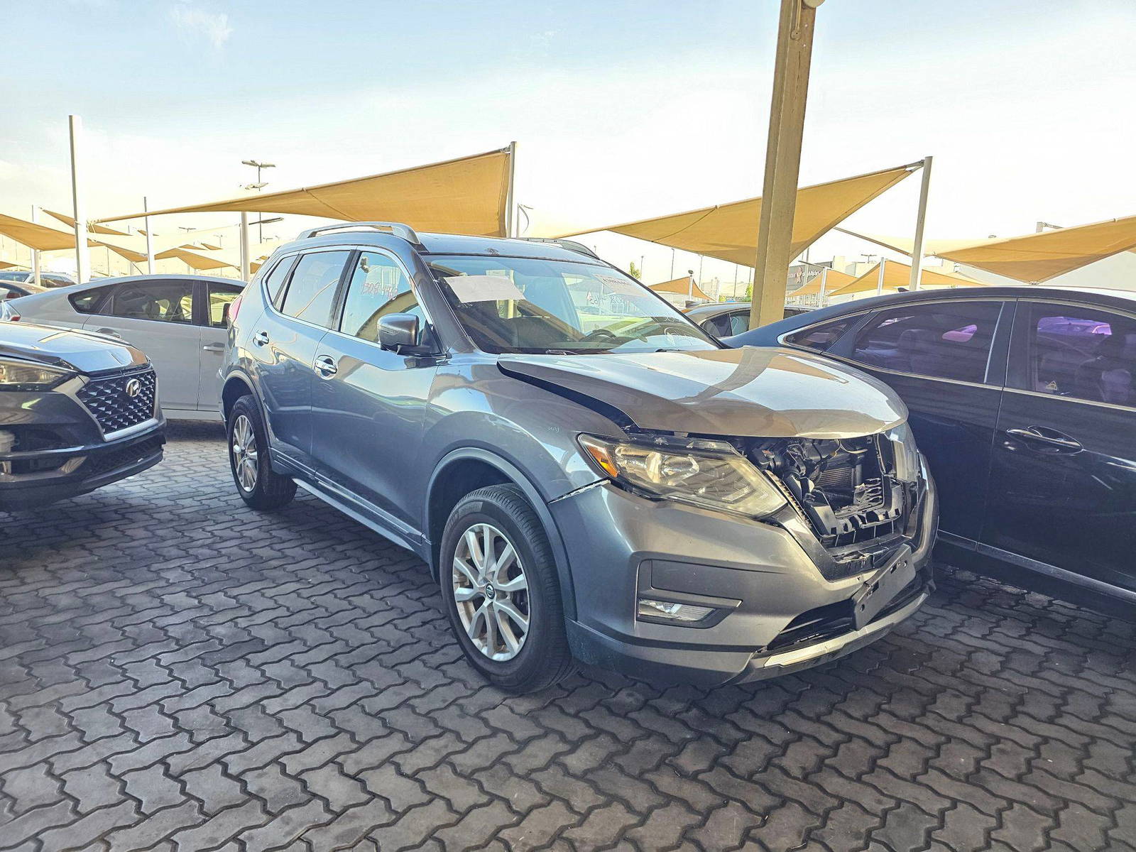 NISSAN ROGUE 2017 - Marhaba Auction Used Cars - Image 4