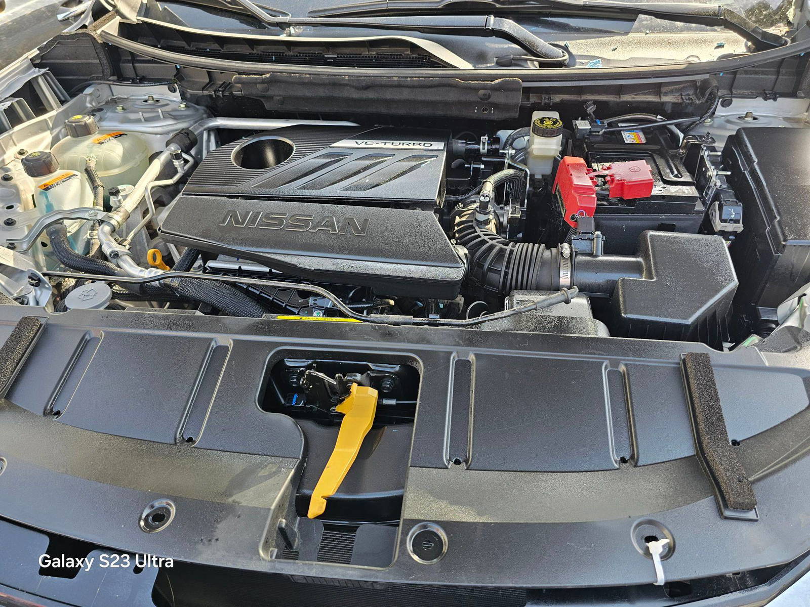 NISSAN ROGUE 2024 - Marhaba Auction Used Cars - Image 10