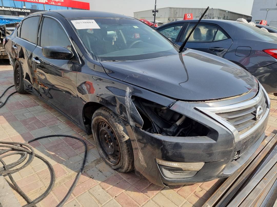 2014 NISSAN ALTIMA — 175285 Miles — Lot C160958 - Marhaba Auctions Used Cars - Image 4