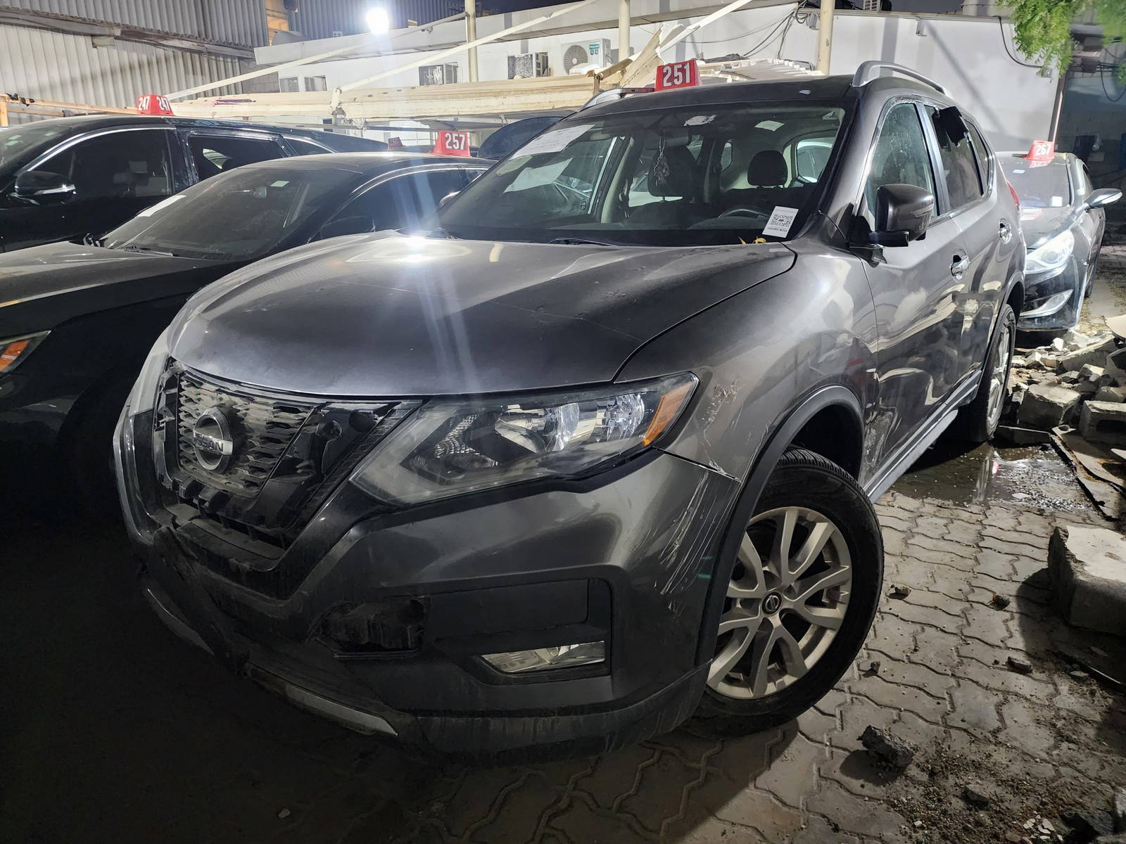 NISSAN ROGUE