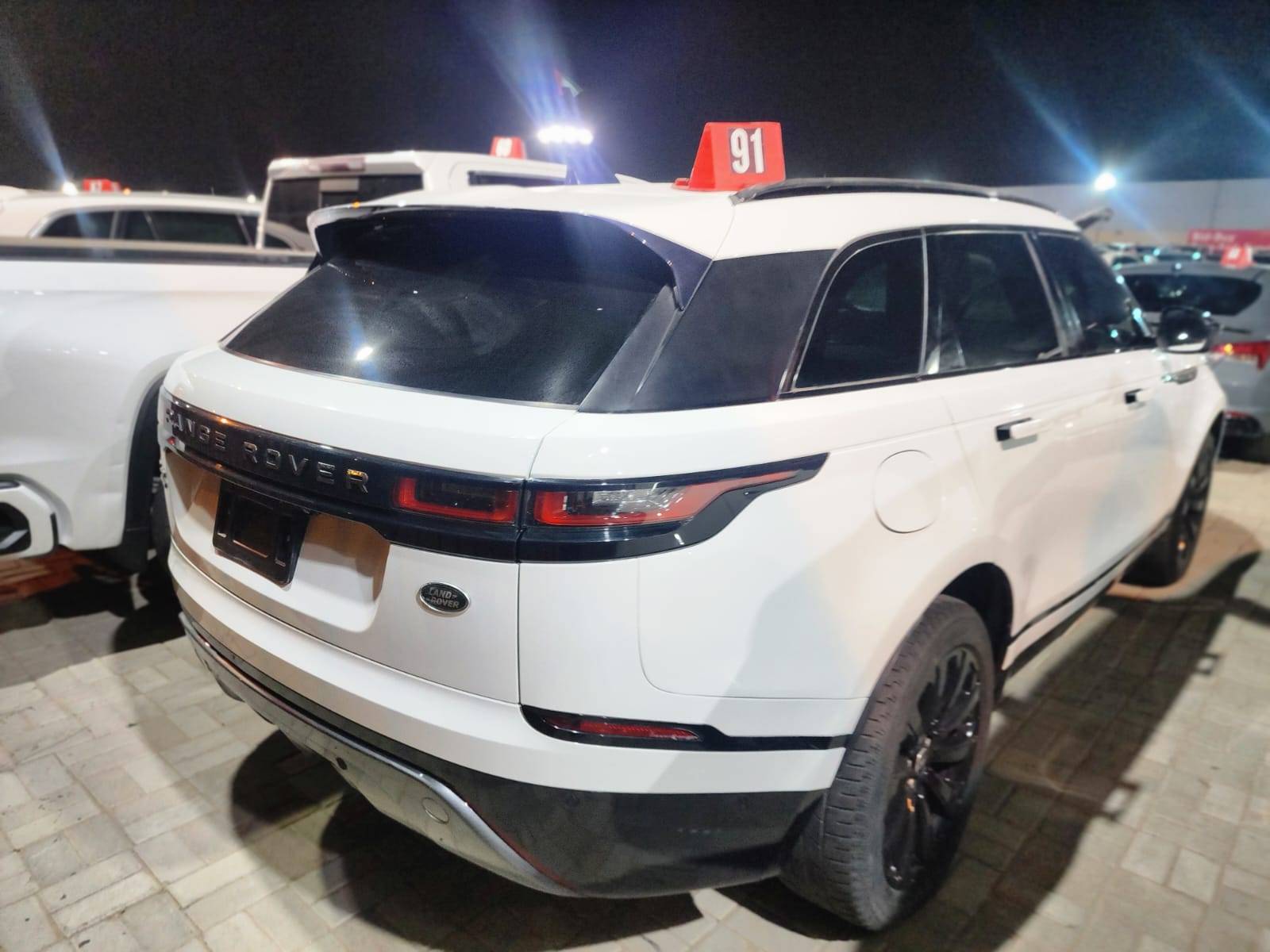 LAND ROVER RANGE ROVER VELAR R-DYNAMIC S 2018 - Marhaba Auction Used Cars - Image 5