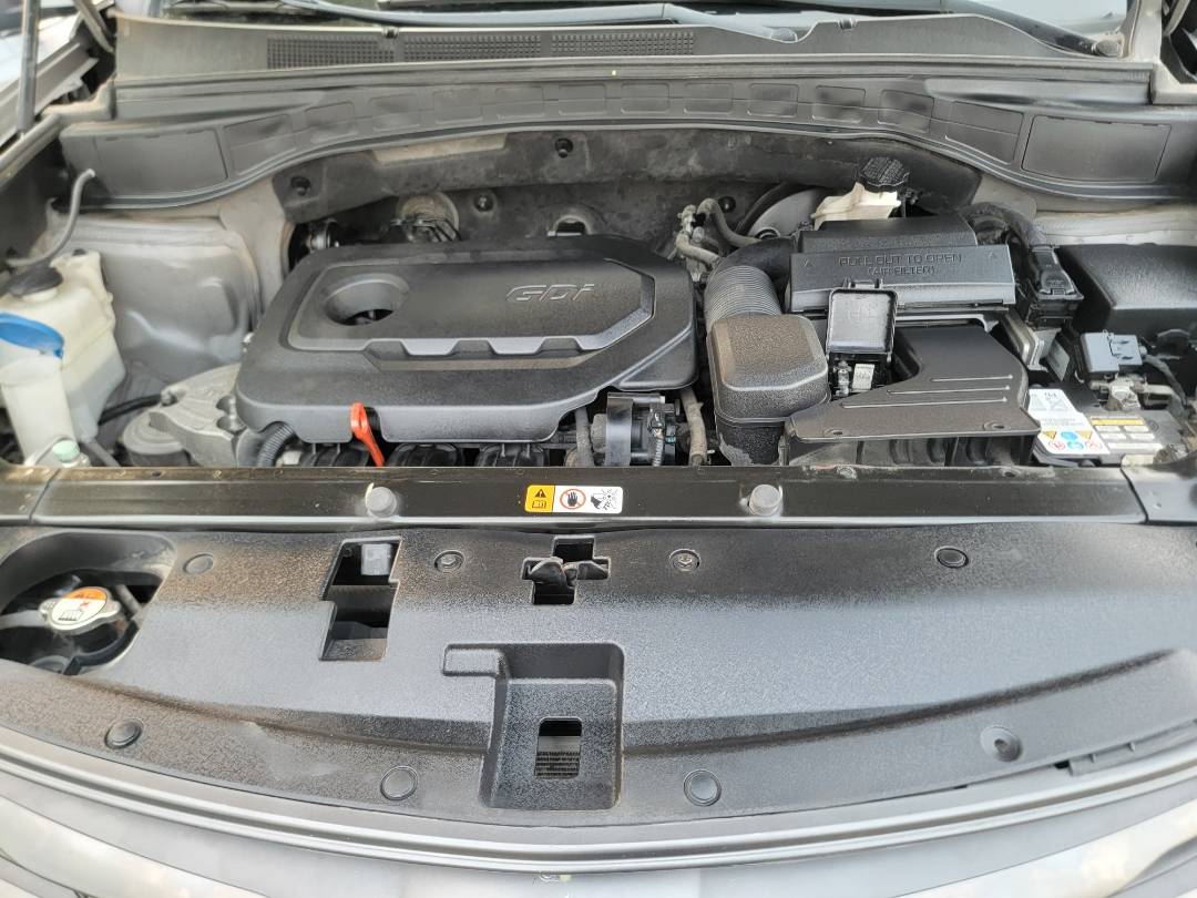 2018 HYUNDAI SANTA FE SPORT — 175818 Miles — Lot 077057 — Main - Marhaba Auctions Used Cars - Image 9