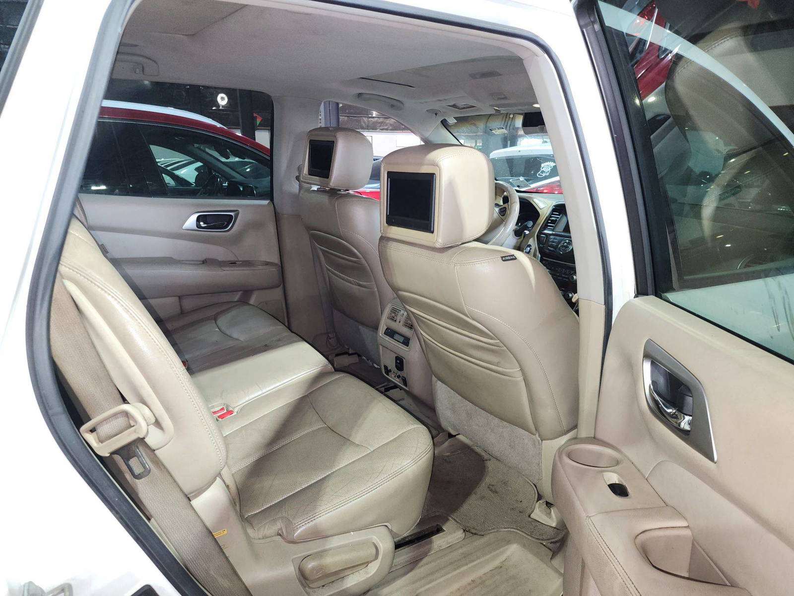 NISSAN PATHFINDER 2013 - Marhaba Auction Used Cars - Image 7