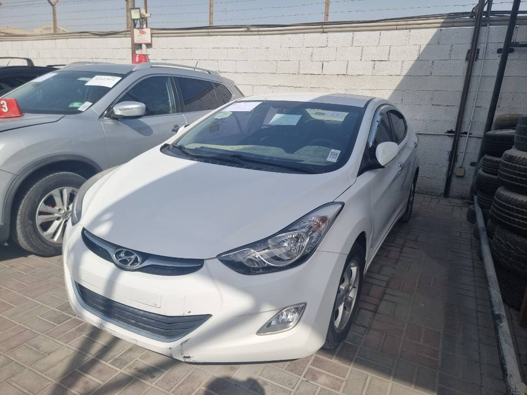 HYUNDAI AVANTE 2012 - Marhaba Auction Used Cars - Image 3