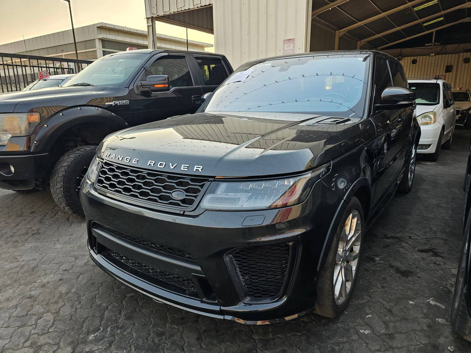 LAND ROVER RANGE ROVER SPORT 2015 - Marhaba Auction Used Cars - Image 3