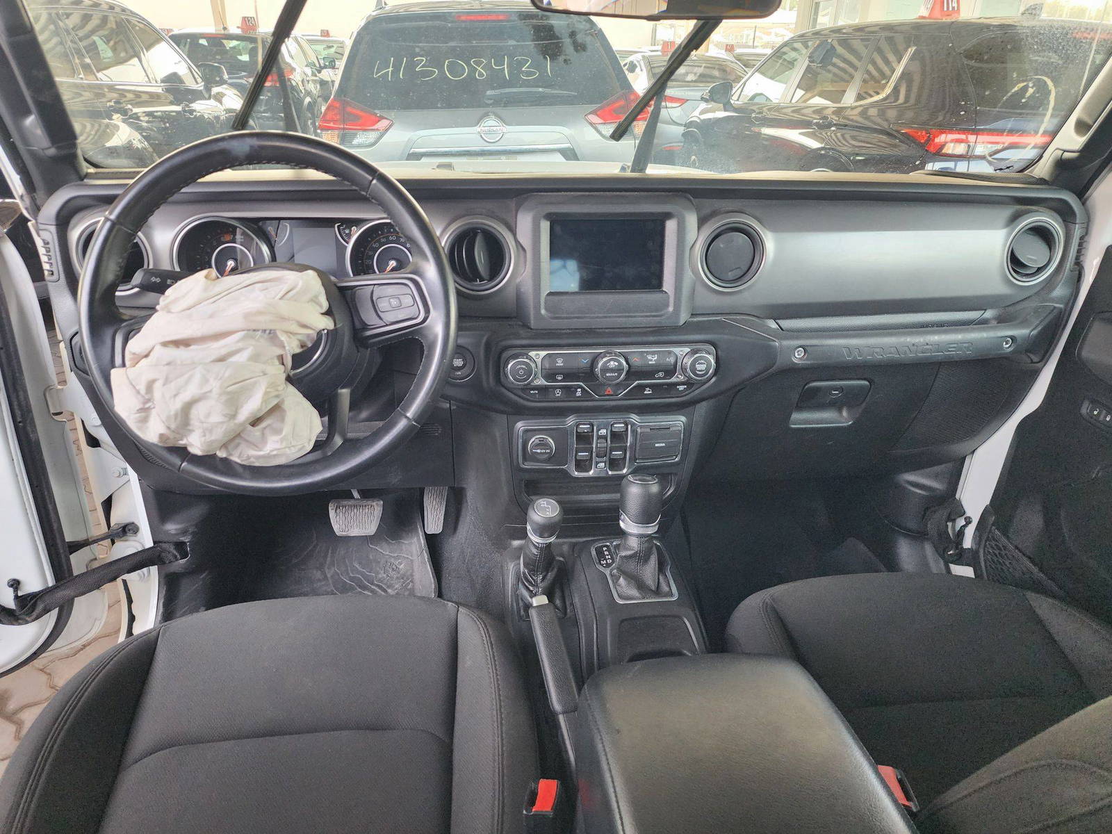 2022 JEEP WRANGLER — 37131 Miles — Lot 4NW200186 — Souq - Marhaba Auctions Used Cars - Image 7
