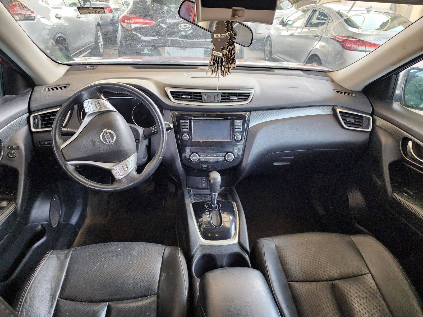 2015 NISSAN ROGUE — 181237 Miles — Lot 93083 — Souq - Marhaba Auctions Used Cars - Image 7