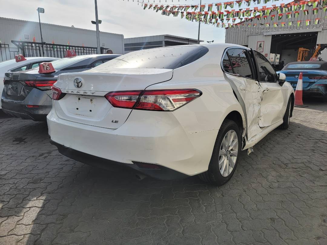 2018 TOYOTA CAMRY — 213595 Miles — Lot U033399 — Main - Marhaba Auctions Used Cars - Image 3