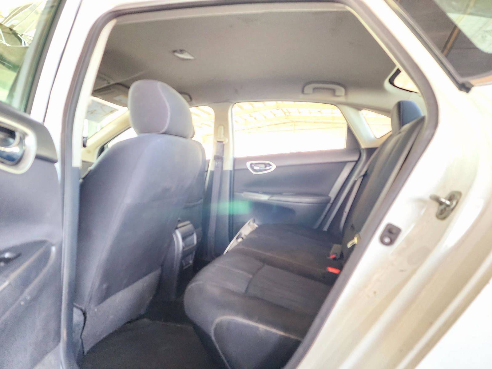 2016 NISSAN SENTRA — 106300 Miles — Lot 3N1AB7APXGY222888 — Souq - Marhaba Auctions Used Cars - Image 6