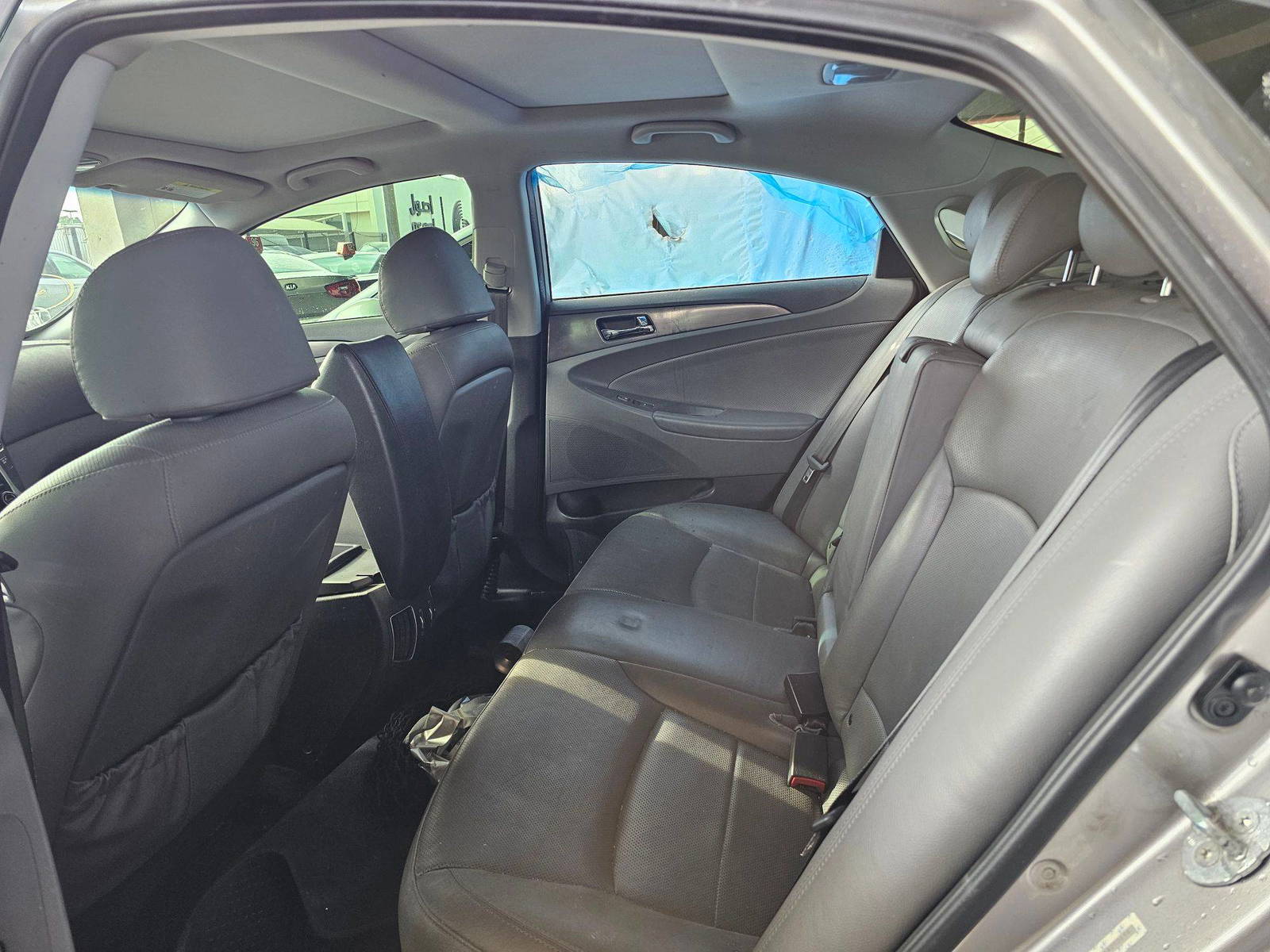 2013 HYUNDAI SONATA — 180391 Miles — Lot A050696 — Souq - Marhaba Auctions Used Cars - Image 6