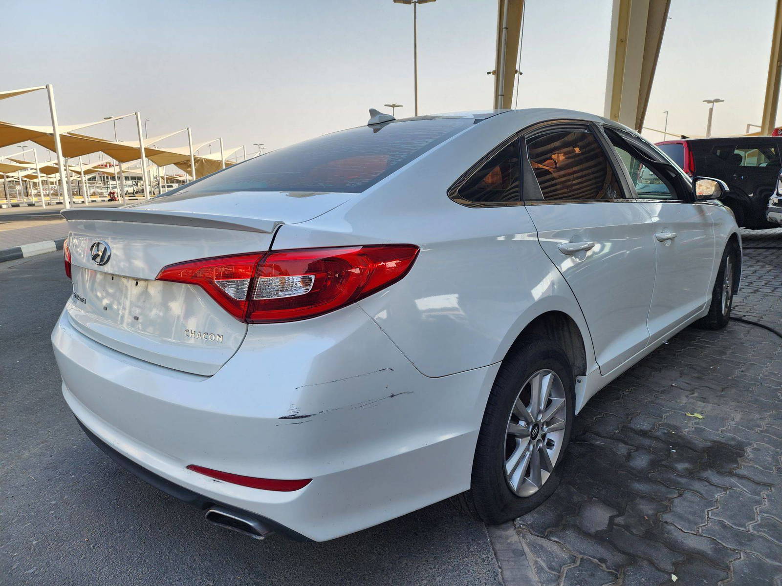 2015 HYUNDAI SONATA — 154947 Miles — Lot 39520339 — Souq - Marhaba Auctions Used Cars - Image 3