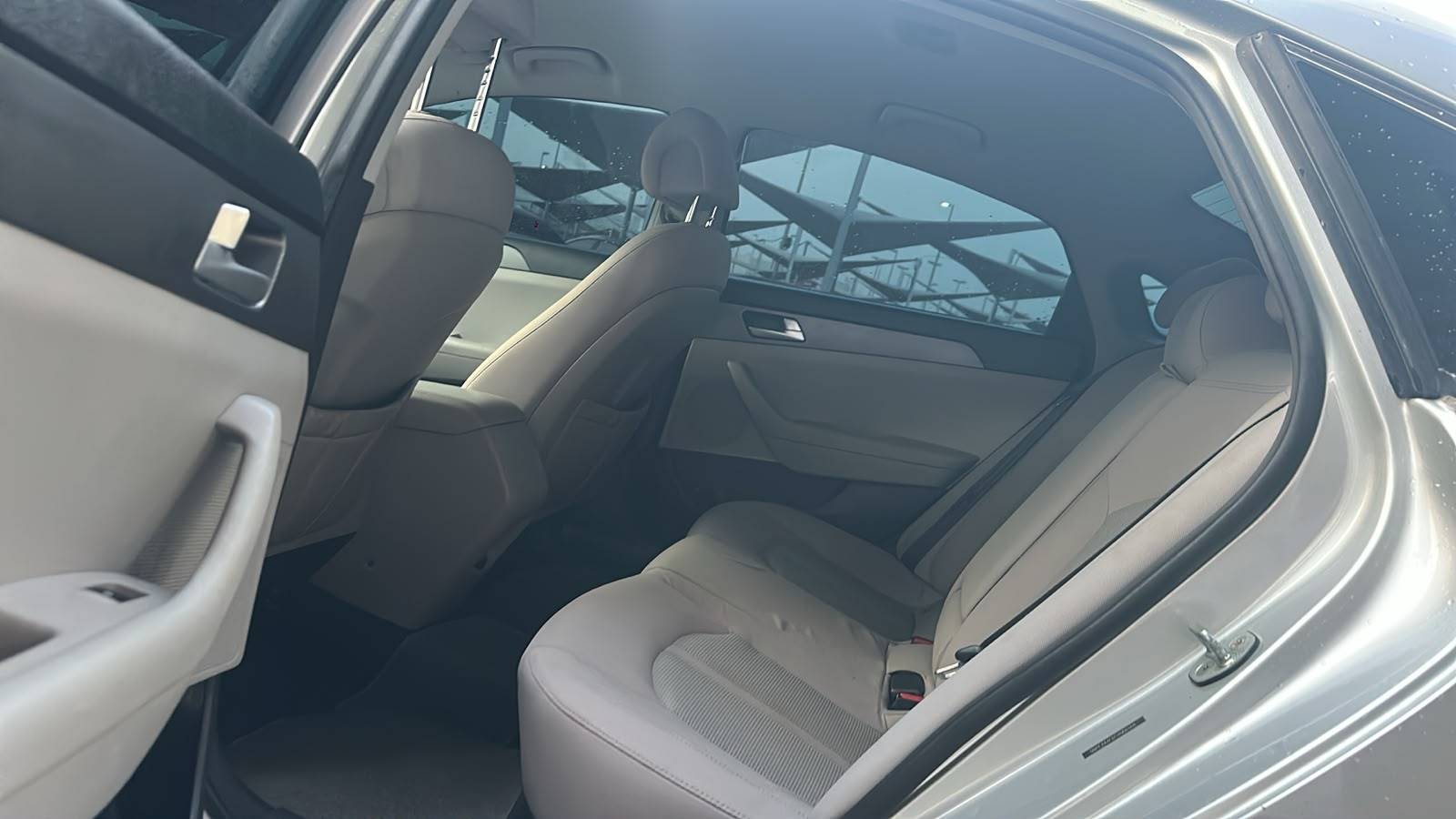 2015 HYUNDAI SONATA — 166590 Miles — Lot 6FH066168 — Souq - Marhaba Auctions Used Cars - Image 7