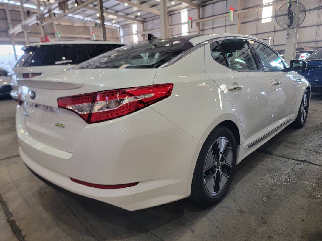 2013 KIA OPTIMA — 202978 KM — Lot 5060573 — Main - Marhaba Auctions Used Cars - Image 4