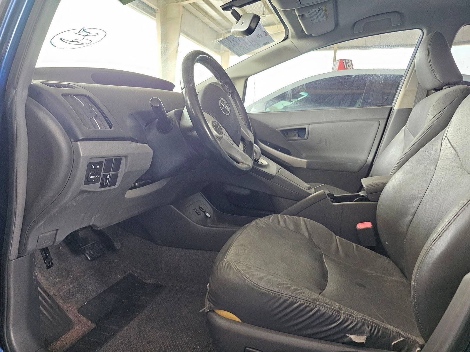 2010 TOYOTA PRIUS — 172755 Miles — Lot A0080217 — Ind. 12 - Marhaba Auctions Used Cars - Image 8