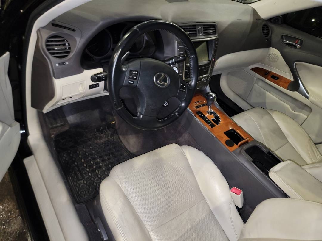 2009 LEXUS IS 250 — 139446 Miles — Lot 72540233 - Marhaba Auctions Used Cars - Image 9