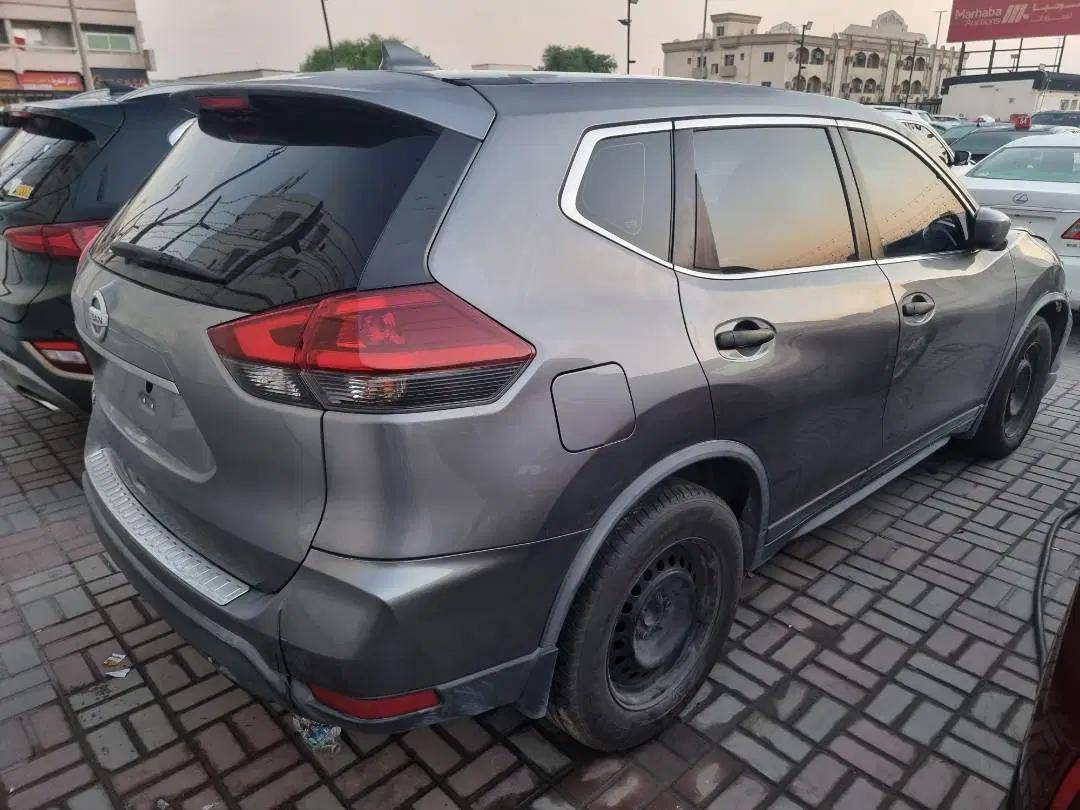 NISSAN ROGUE