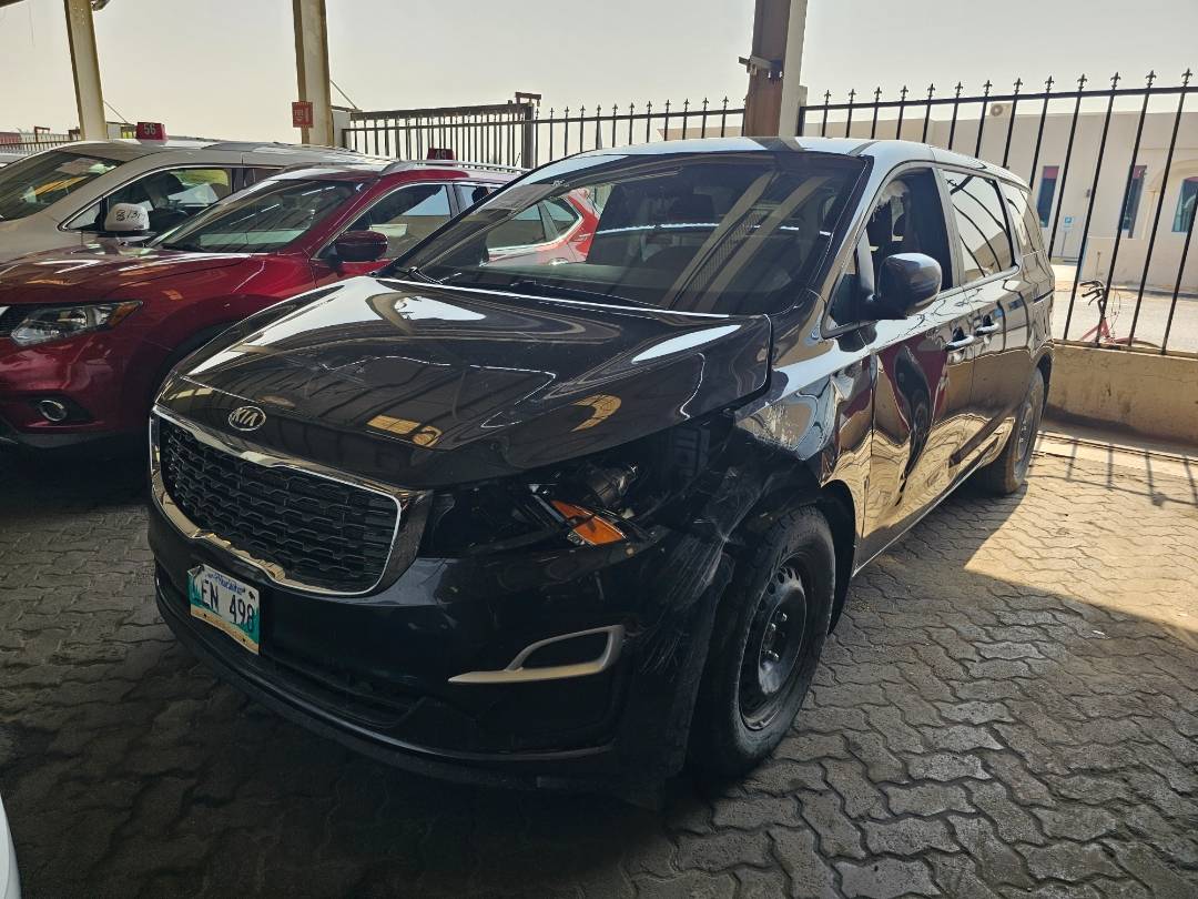 2019 KIA SEDONA — 266325 KM — Lot 20206546 — Main - Marhaba Auctions Used Cars - Image 4