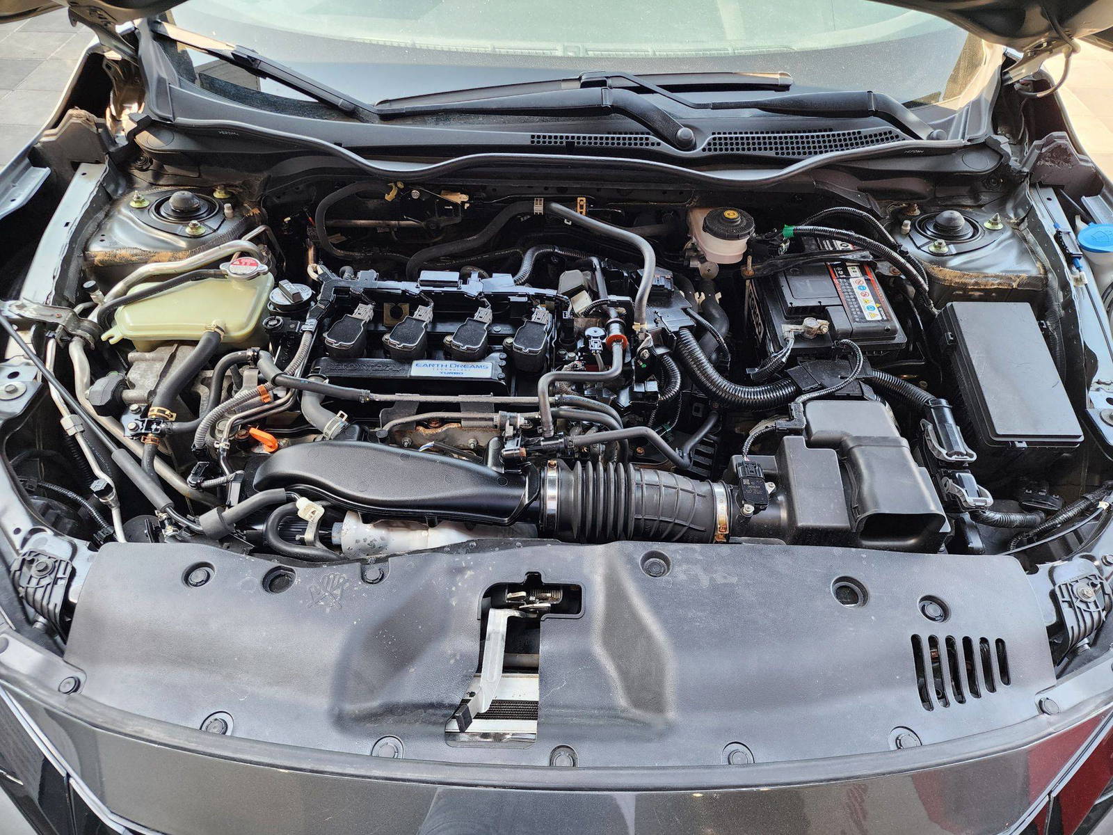 2019 HONDA CIVIC — 94333 KM — Lot 303761 — Main - Marhaba Auctions Used Cars - Image 15