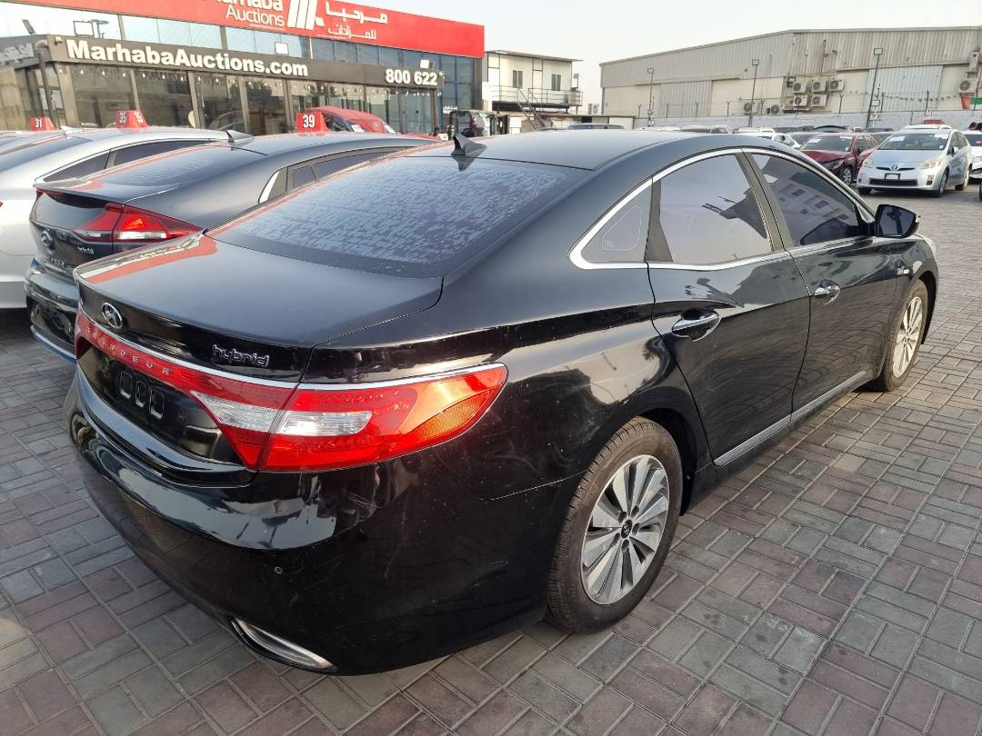 HYUNDAI GRANDEUR 2015 - Marhaba Auction Used Cars - Image 4