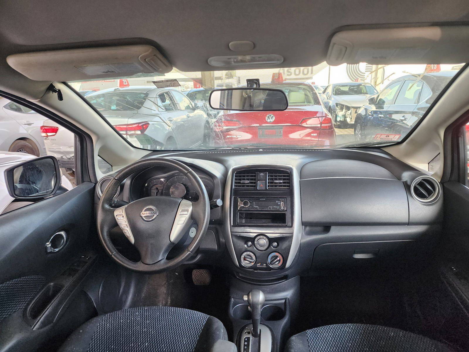 2015 NISSAN VERSA NOTE — 152651 Miles — Lot 45507554 — Ind. 12 - Marhaba Auctions Used Cars - Image 4
