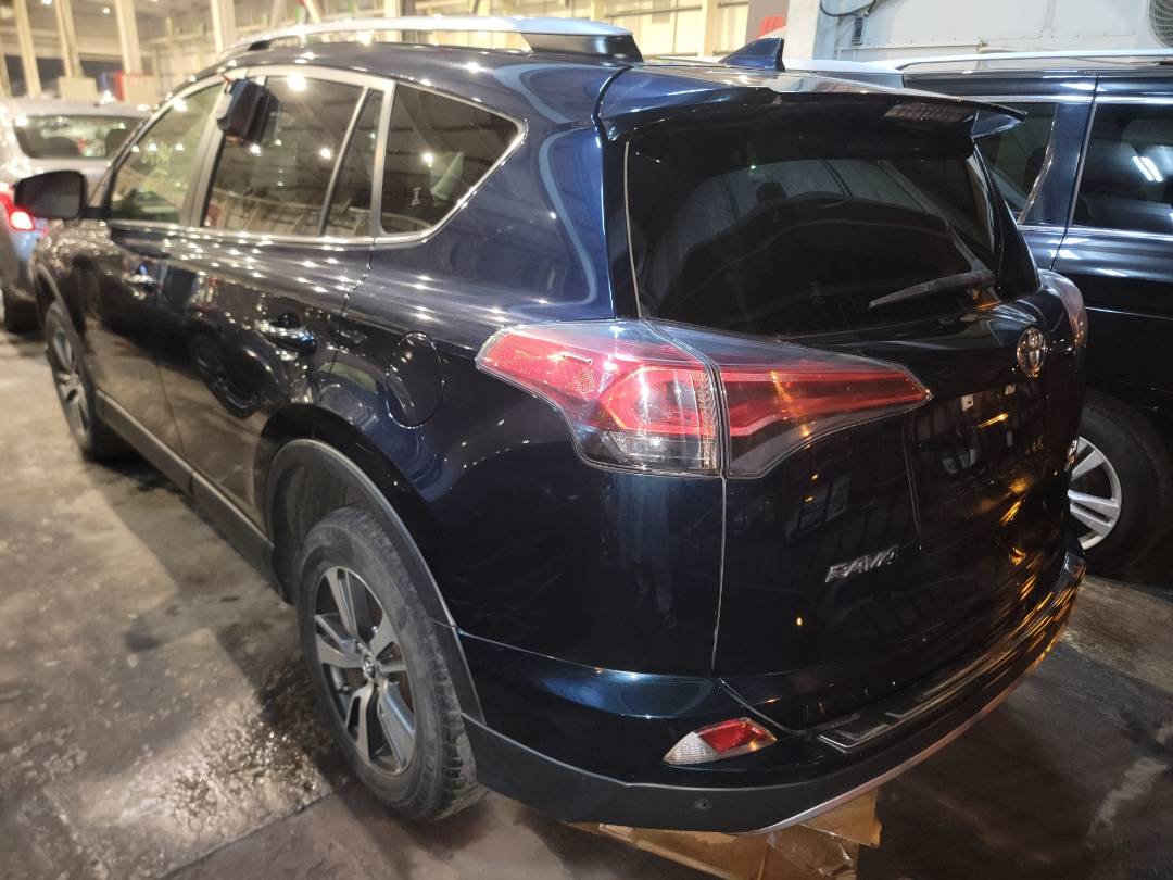 2018 TOYOTA RAV4 — 84999 Miles — Lot 69151723 - Marhaba Auctions Used Cars - Image 3
