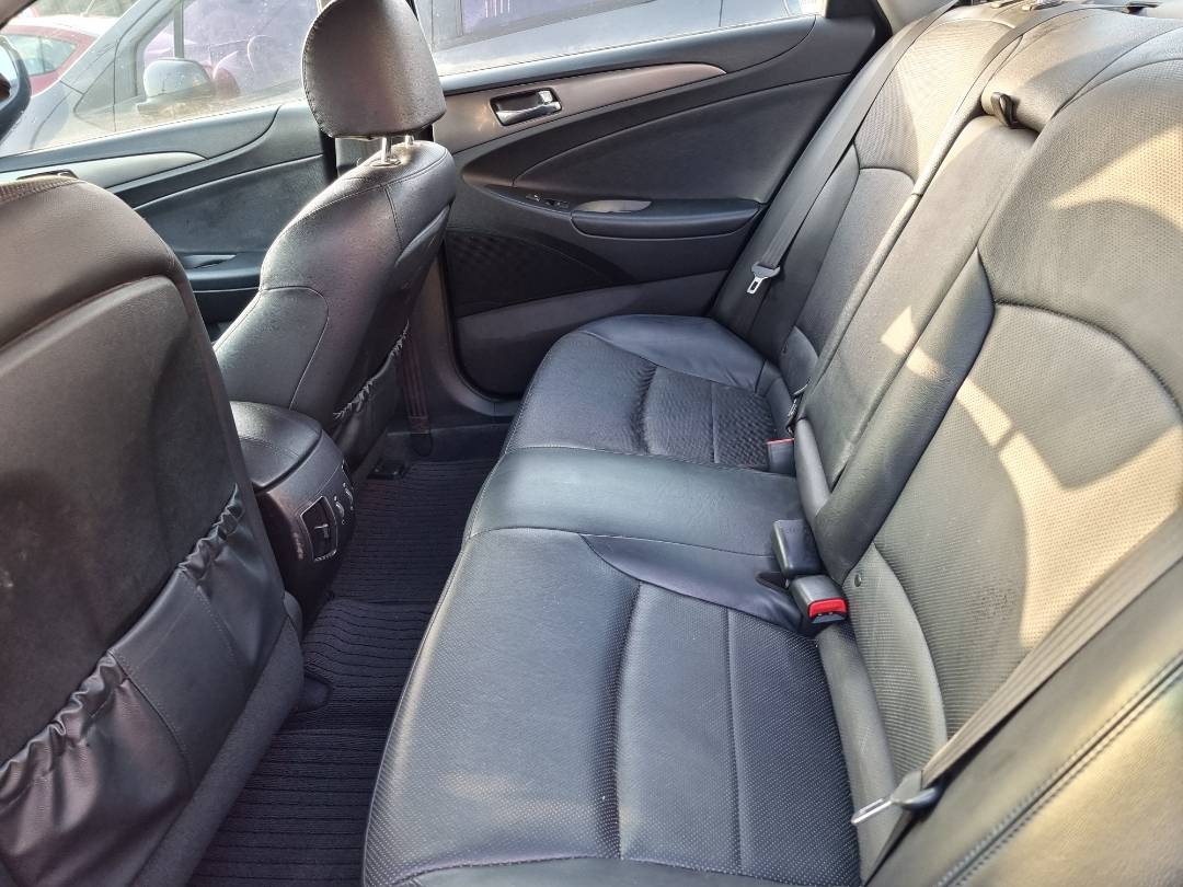 2014 HYUNDAI SONATA — 136736 KM — Lot 215478 — Ind. 12 - Marhaba Auctions Used Cars - Image 6