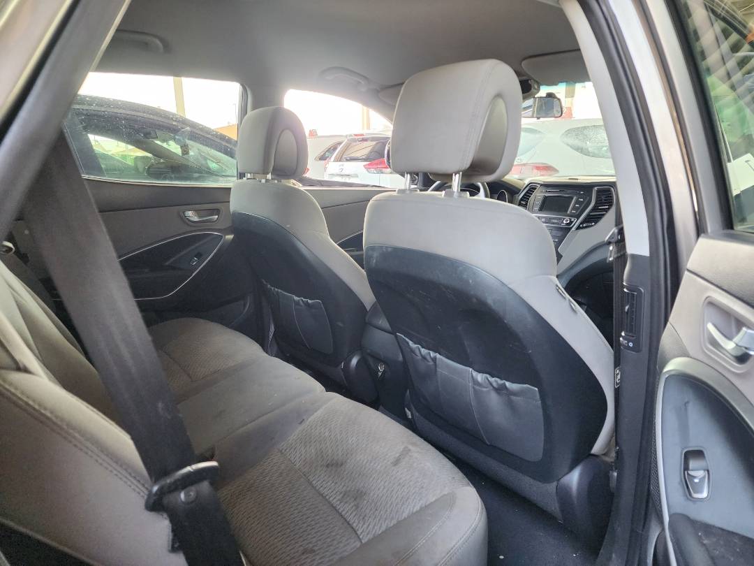 2018 HYUNDAI SANTA FE SPORT — 119080 Miles — Lot 80907393 — Souq - Marhaba Auctions Used Cars - Image 7