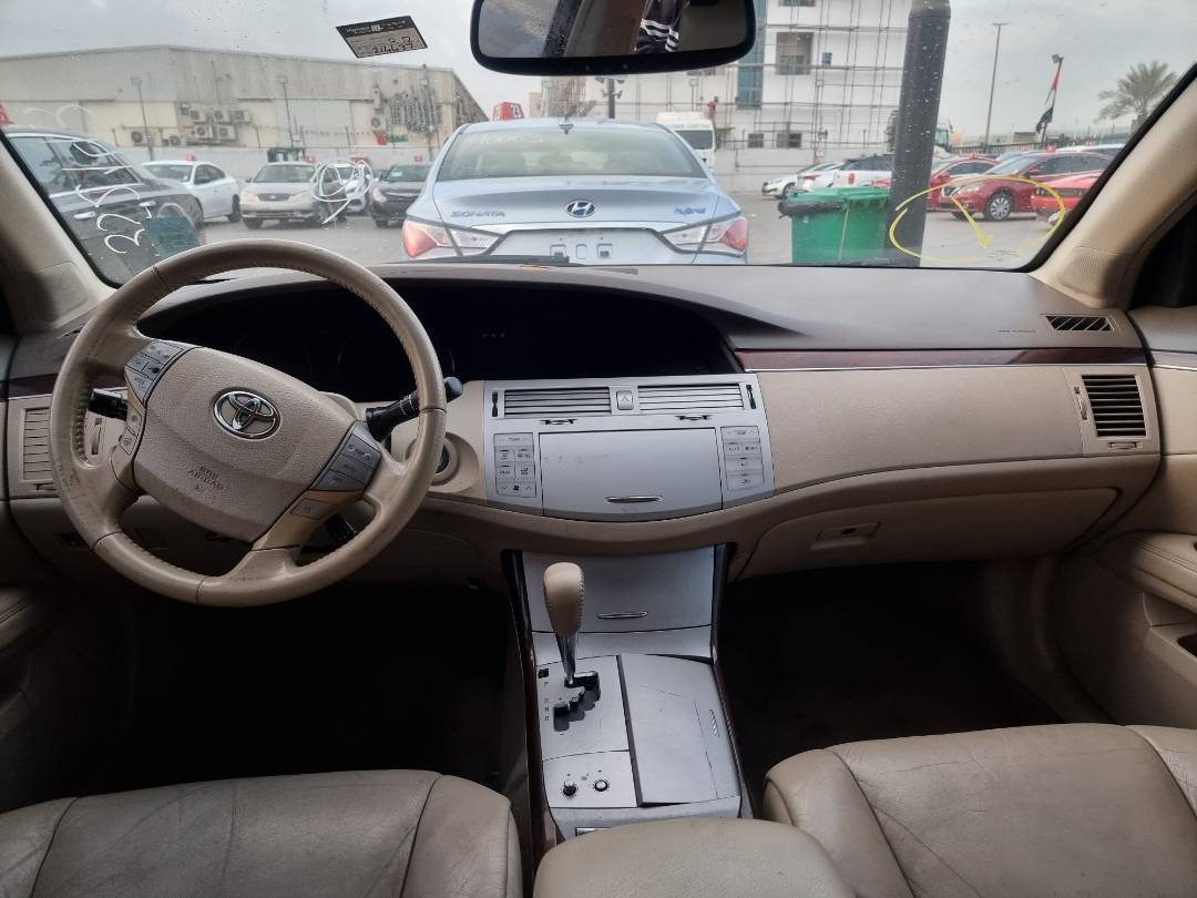 2010 TOYOTA AVALON — 214437 Miles — Lot 125478 — Souq - Marhaba Auctions Used Cars - Image 7