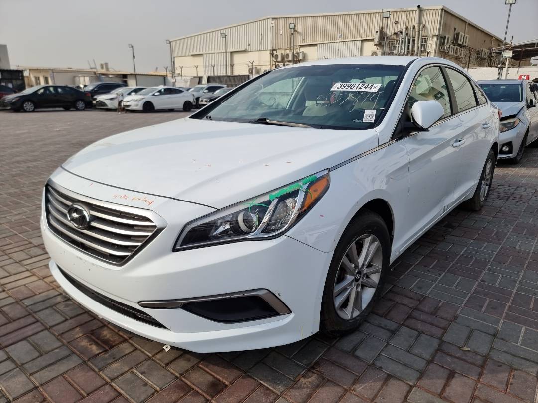 2017 HYUNDAI SONATA — 100246 Miles — Lot 154897 — Main - Marhaba Auctions Used Cars - Image 4