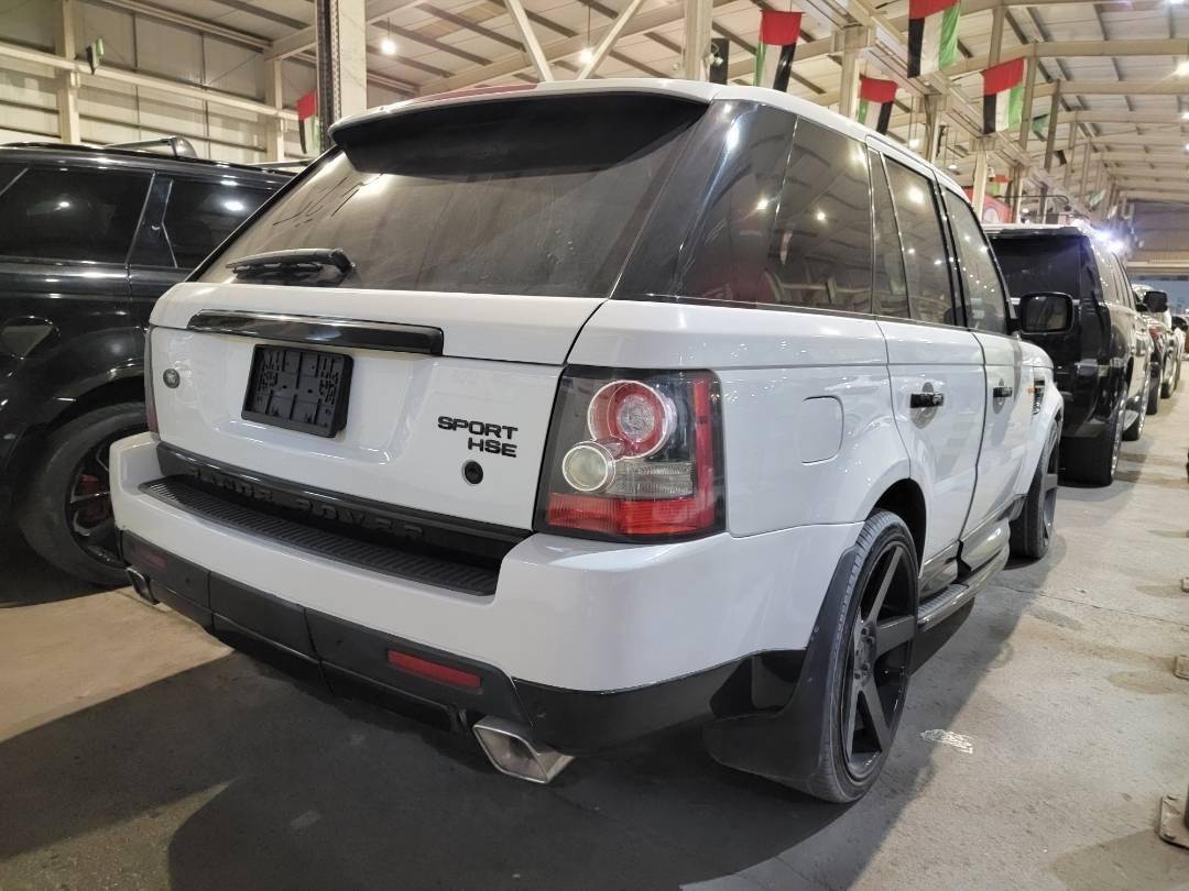 2008 LAND ROVER RANGE ROVER SPORT — 205683 Miles — Lot 129239 — Main - Marhaba Auctions Used Cars - Image 3
