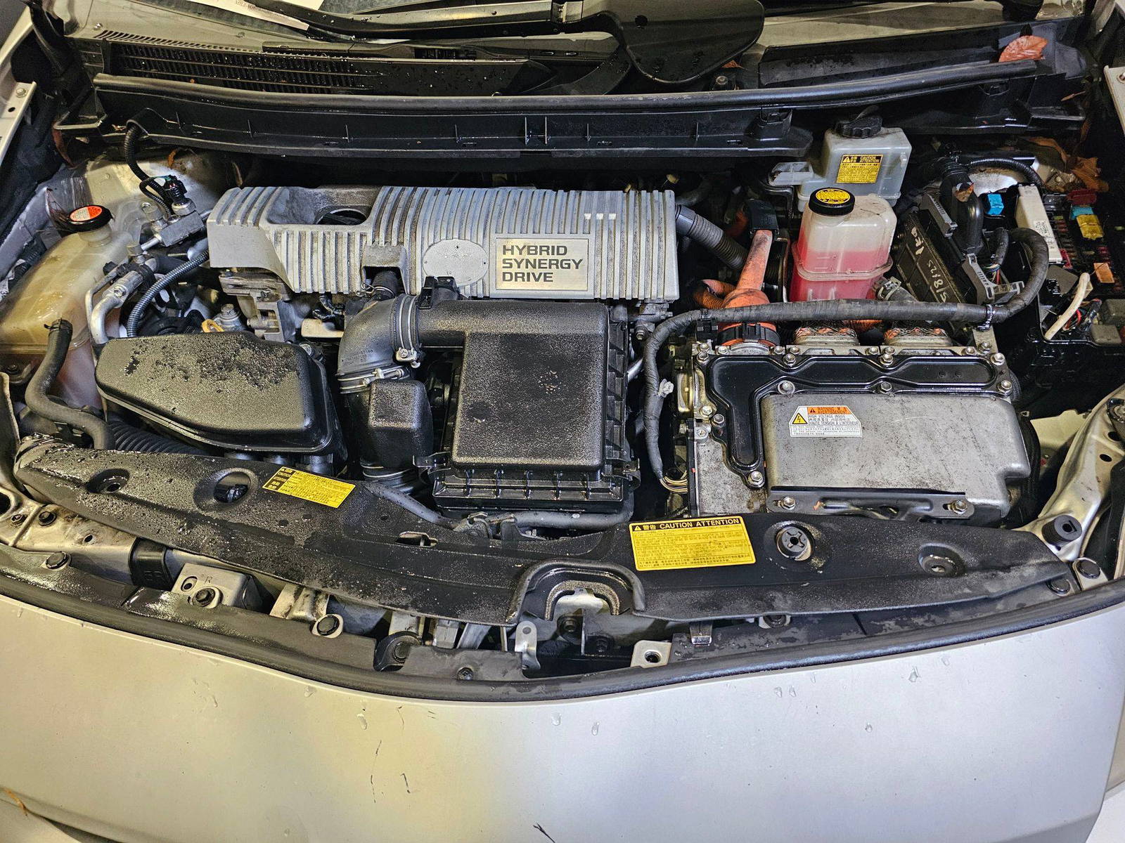 2010 TOYOTA PRIUS — 256366 Miles — Lot A5092335 — Main - Marhaba Auctions Used Cars - Image 6