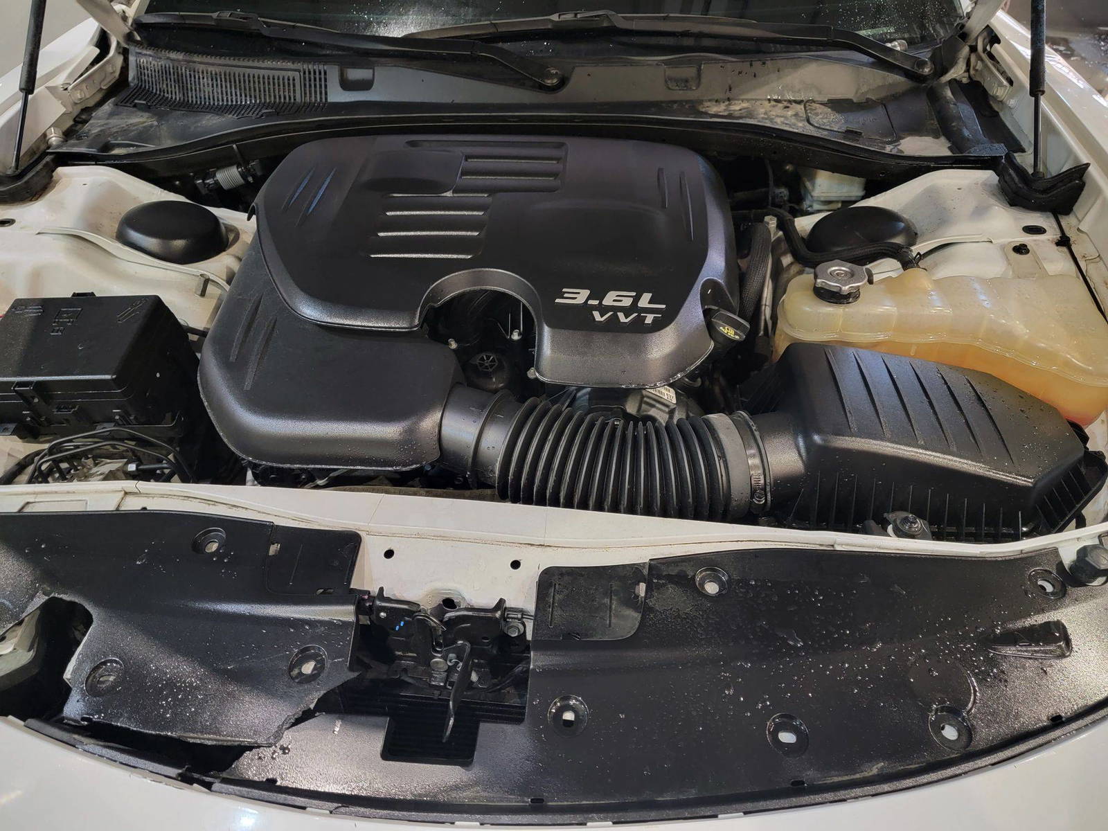 DODGE CHARGER 2022 - Marhaba Auction Used Cars - Image 10