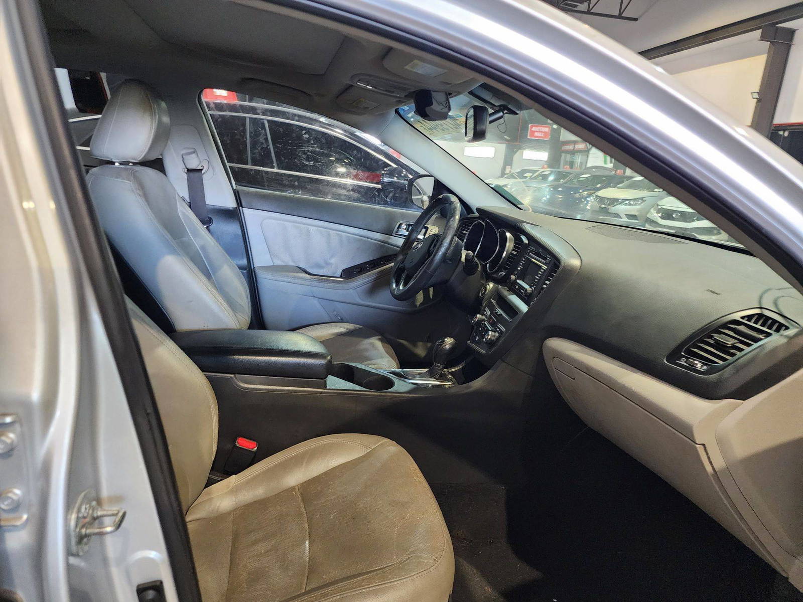 2013 KIA OPTIMA — 228577 Miles — Lot 74279944 — Al Quoz - Marhaba Auctions Used Cars - Image 9