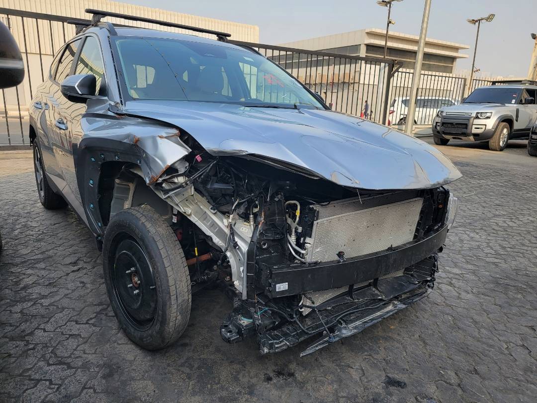 2024 HYUNDAI TUCSON — 5838 Miles — Lot 88537465 — Al Surrah - Marhaba Auctions Used Cars - Image 6