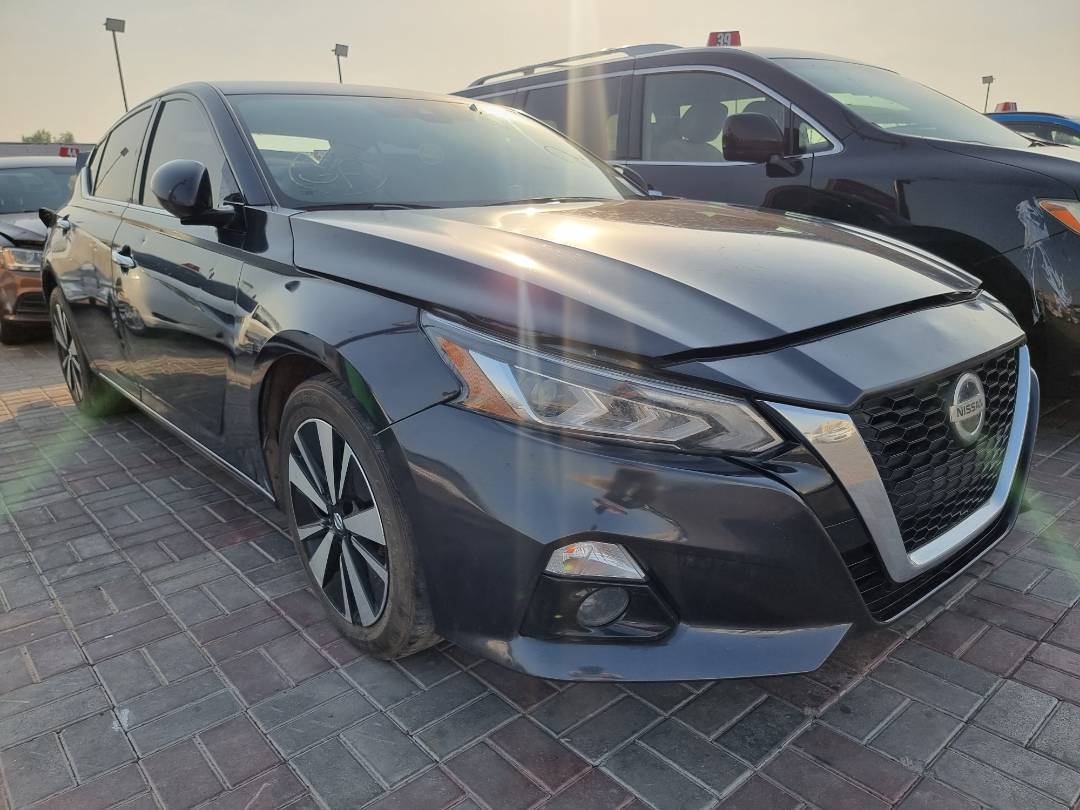 2020 NISSAN ALTIMA — 139927 Miles — Lot 1254879 — Ind. 12 - Marhaba Auctions Used Cars - Image 3