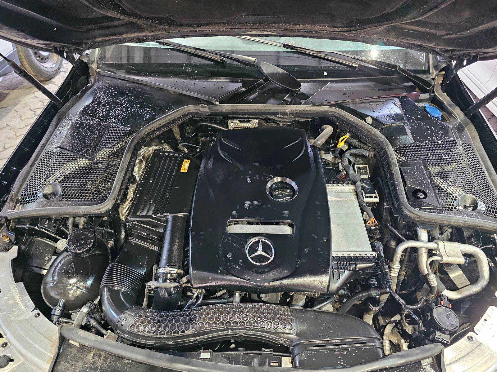 2017 MERCEDES BENZ C300 — 137610 KM — Lot HU217101 — Main - Marhaba Auctions Used Cars - Image 11