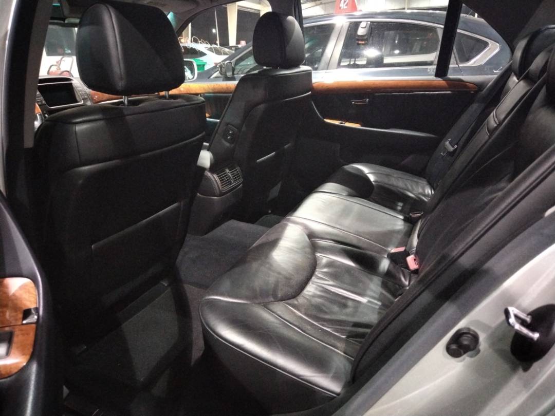 2002 LEXUS LS 430 — 186042 Miles — Lot 37592073 - Marhaba Auctions Used Cars - Image 7