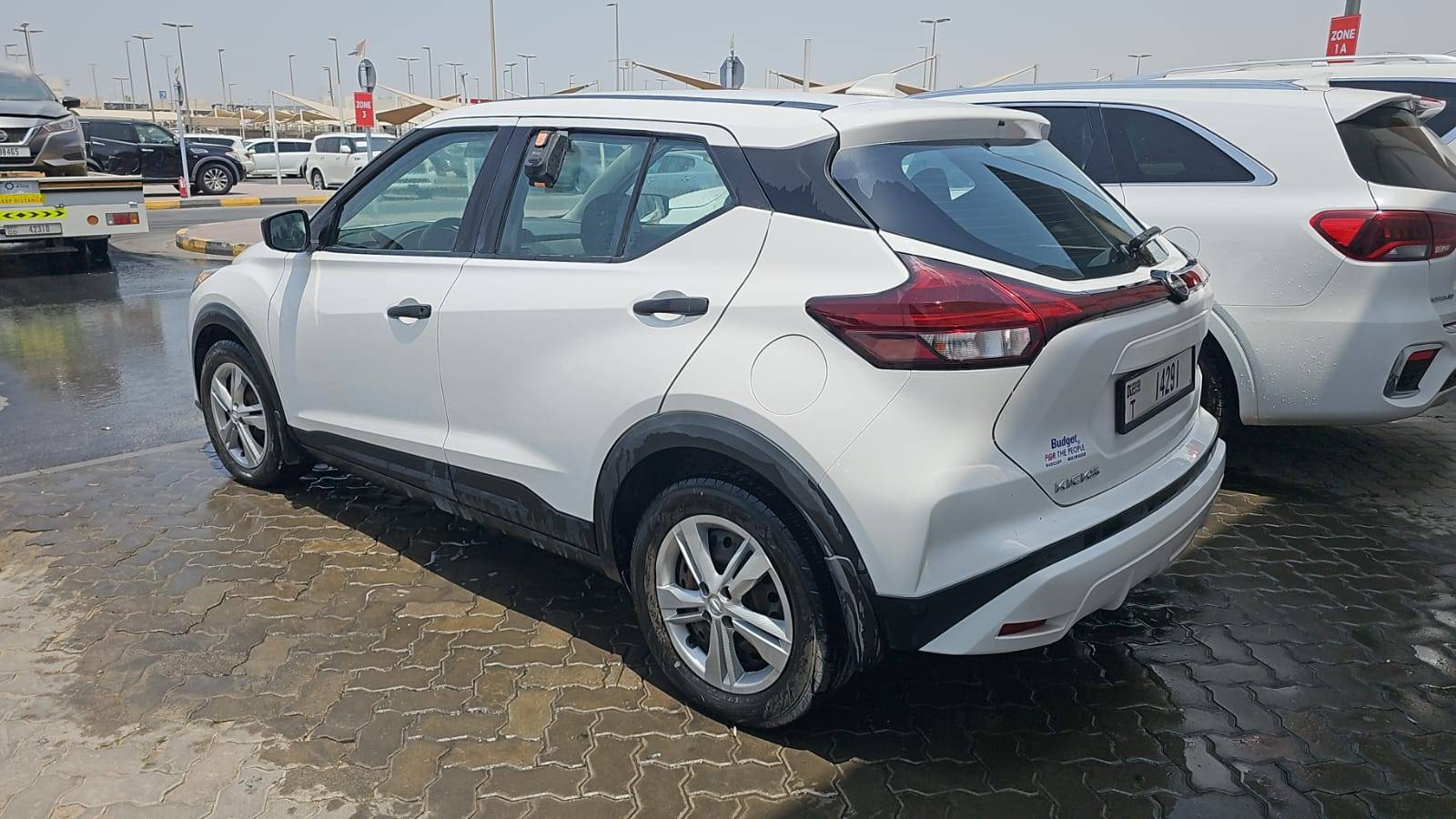 2022 NISSAN KICKS — 156281 Miles — Lot 5NL489748 — Souq - Marhaba Auctions Used Cars - Image 3