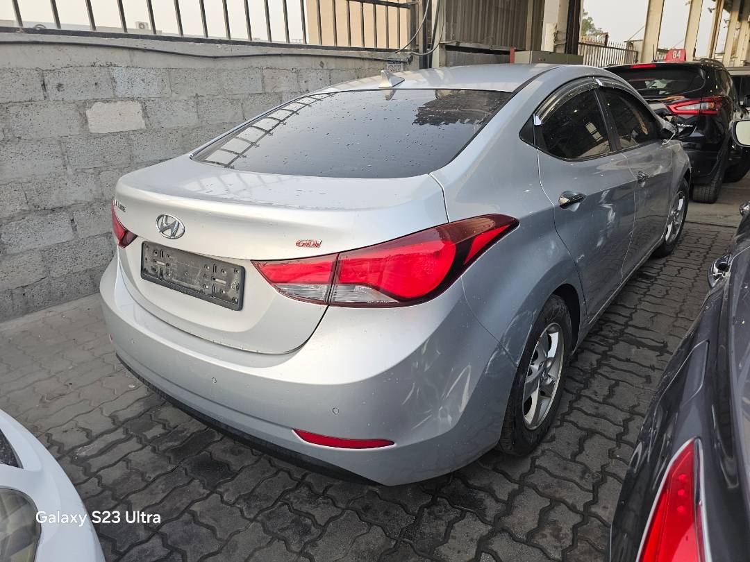 2014 HYUNDAI AVANTE — 241405 KM — Lot 056498 — Main - Marhaba Auctions Used Cars - Image 4