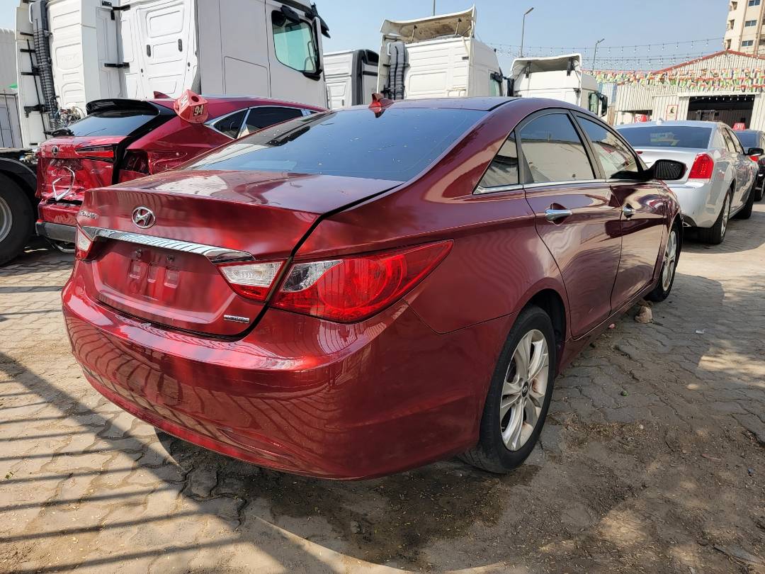 2013 HYUNDAI SONATA — 171842 Miles — Lot 236550 — Main - Marhaba Auctions Used Cars - Image 3