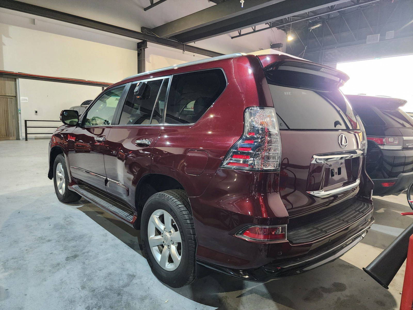 2013 LEXUS GX 460 — 143265 Miles — Lot D5054992 — Main - Marhaba Auctions Used Cars - Image 4